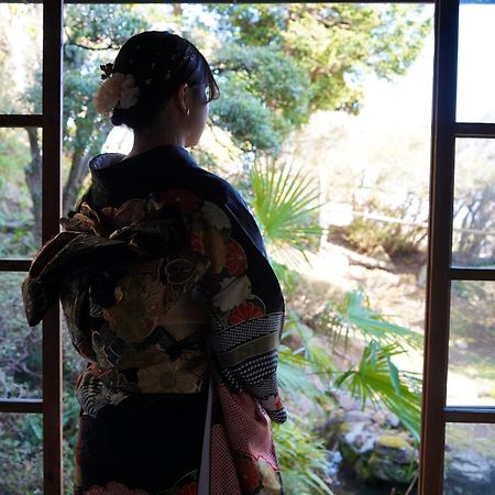 佐渡市 佐渡島に残る築130年の伝統的な古民家｜東夢ヴィラ エクステリア 写真